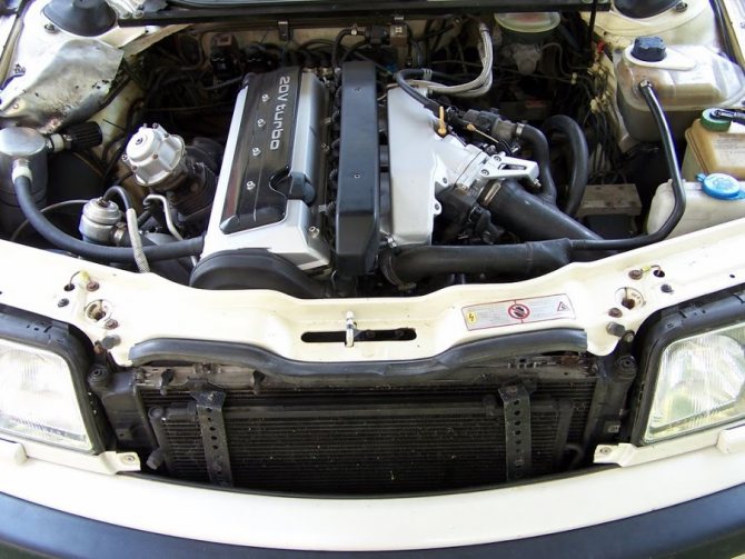 Audi S4 C4 двигатель