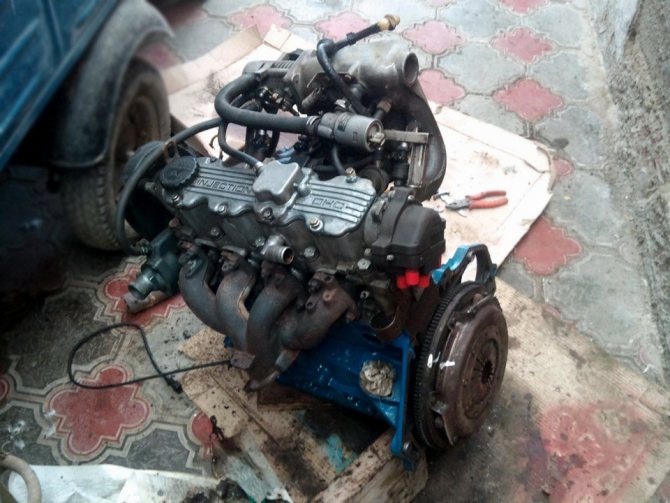 Двигатель Opel C20NE