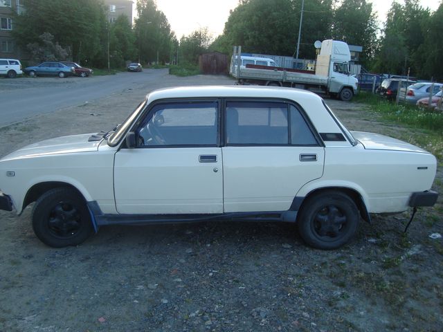 Двигатель ВАЗ-2105