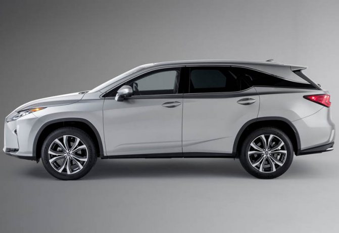 фото длинный Lexus RX L 2018-2019