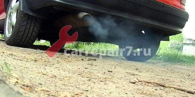 Потери масла через выхлопную трубу