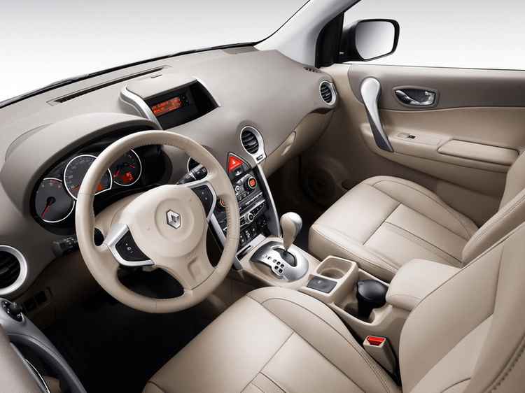 Салон Renault Koleos